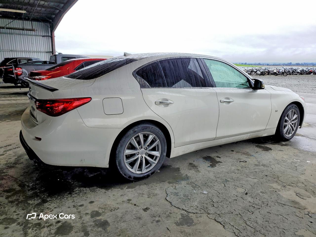 Infiniti Q50 2015
