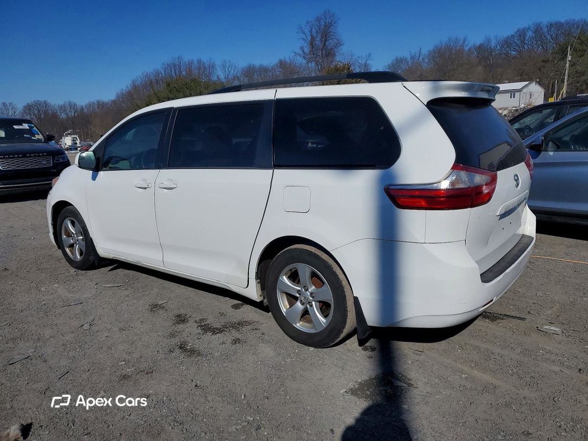 Toyota Sienna 2017