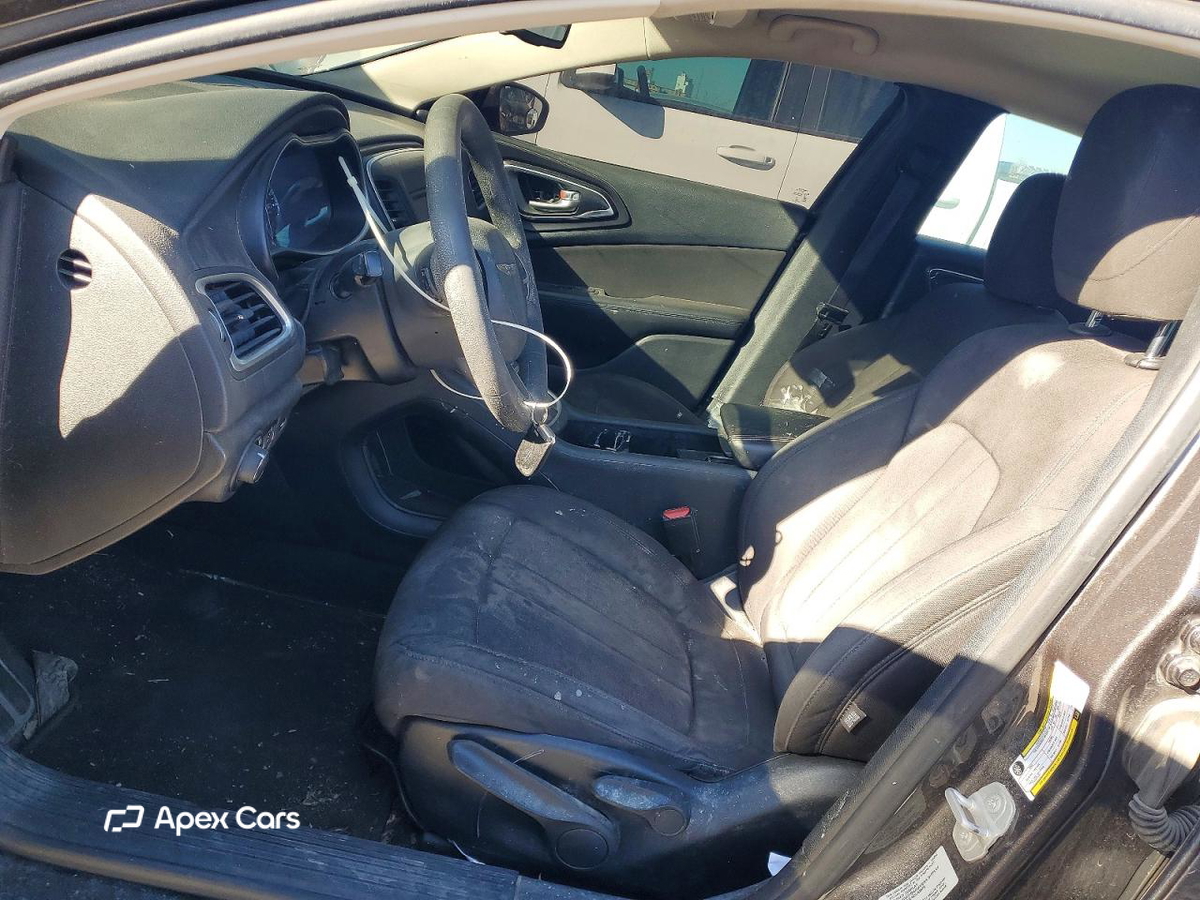 Chrysler 200 2015