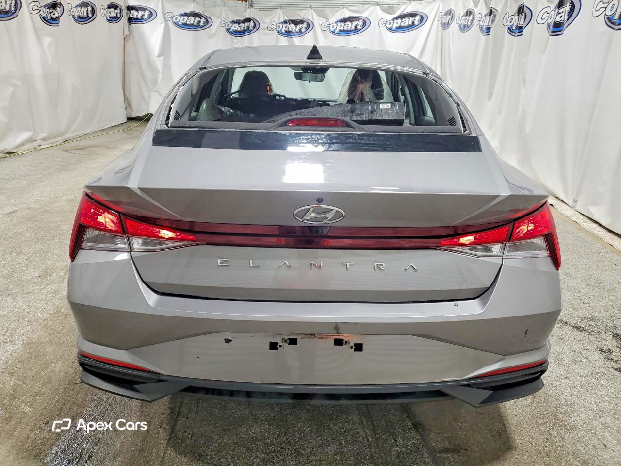 Hyundai Elantra 2023