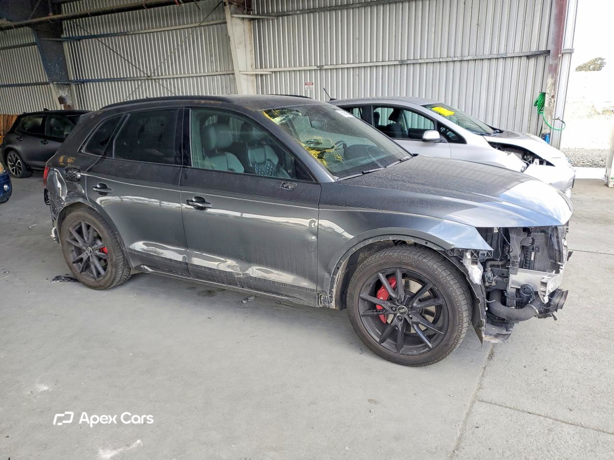 Audi SQ5 2021