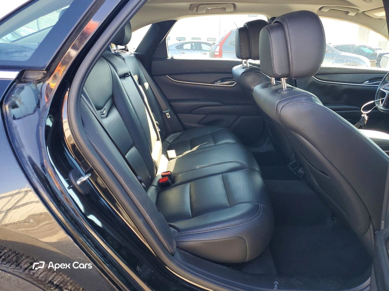 Cadillac XTS 2013