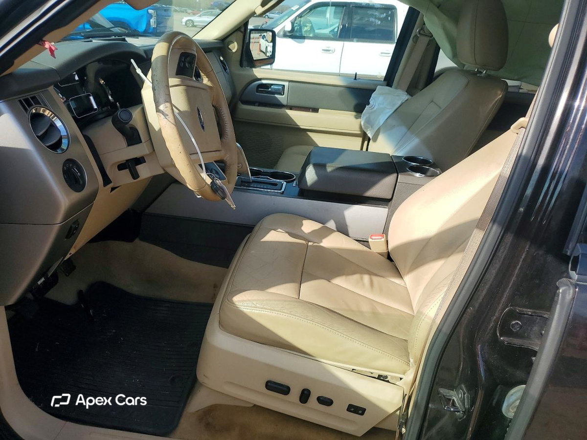 Ford Expedition 2013