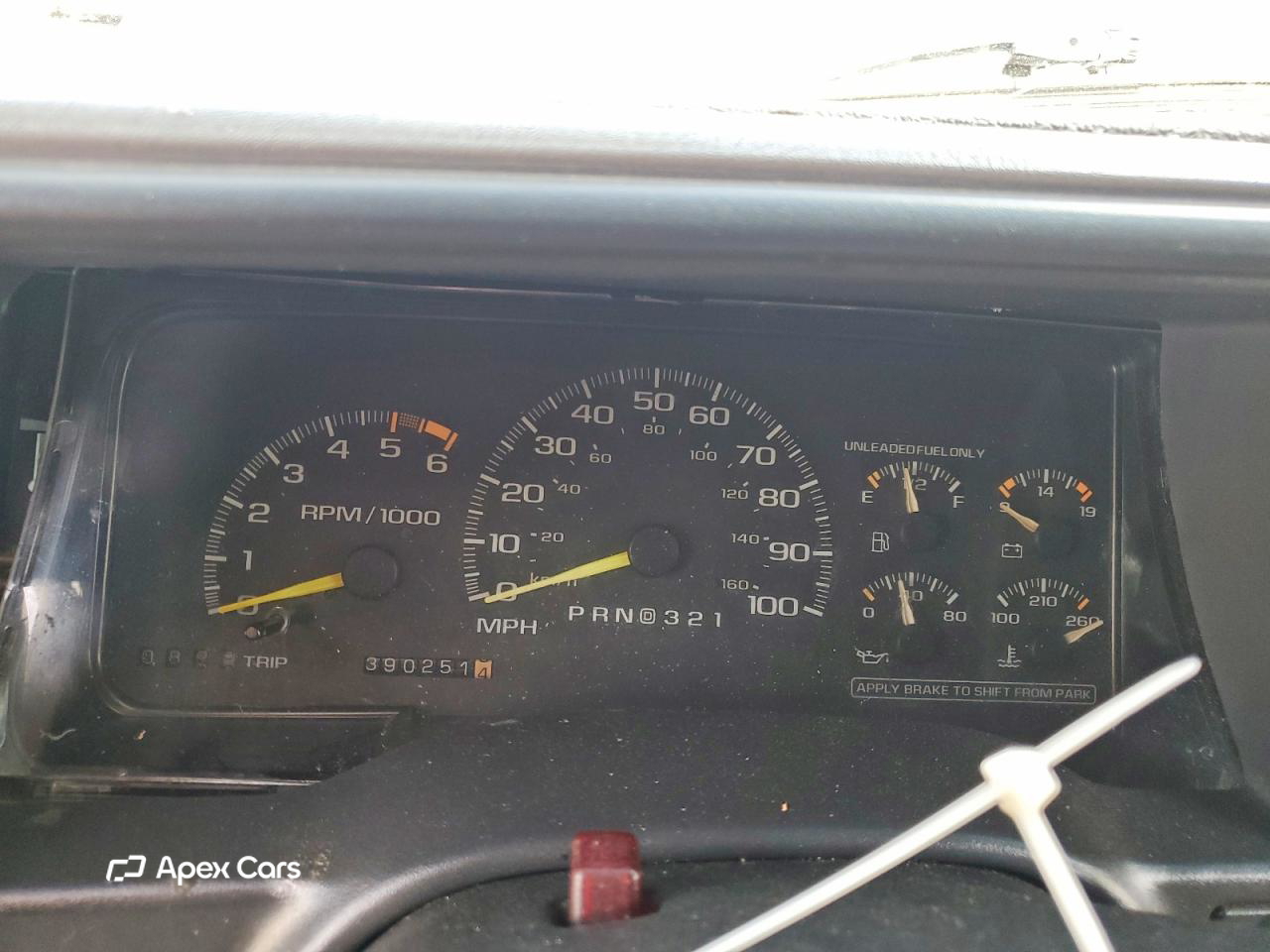Chevrolet Suburban 1999