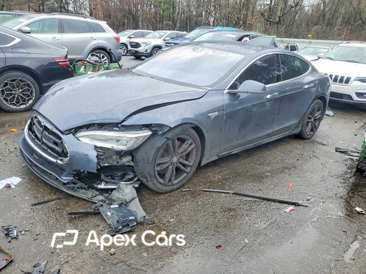 Tesla Model S 2015 - Image 1 of 13