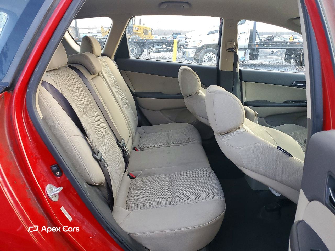 Hyundai Elantra 2012