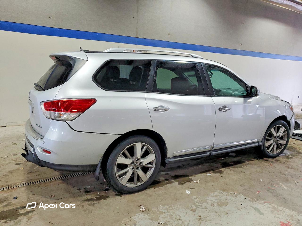 Nissan Pathfinder 2014