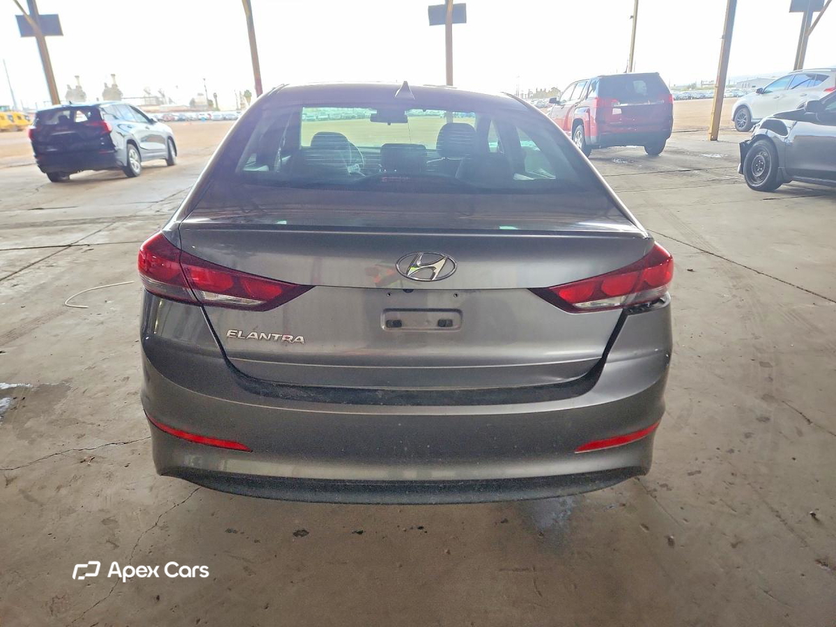 Hyundai Elantra 2018