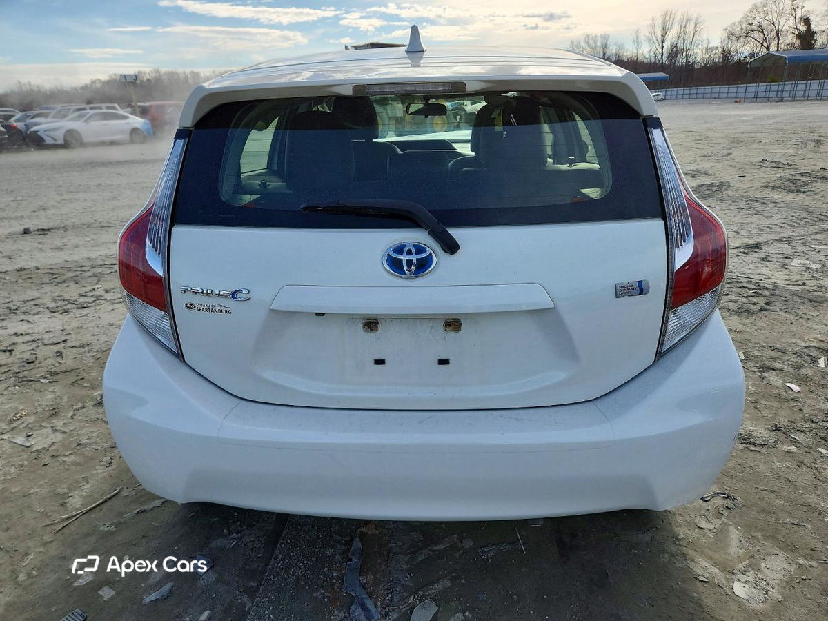 Toyota Prius 2015