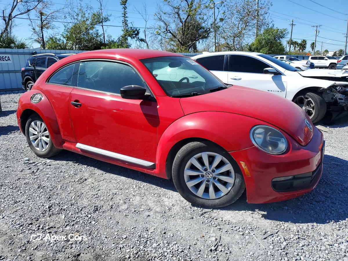 Volkswagen Beetle 2015