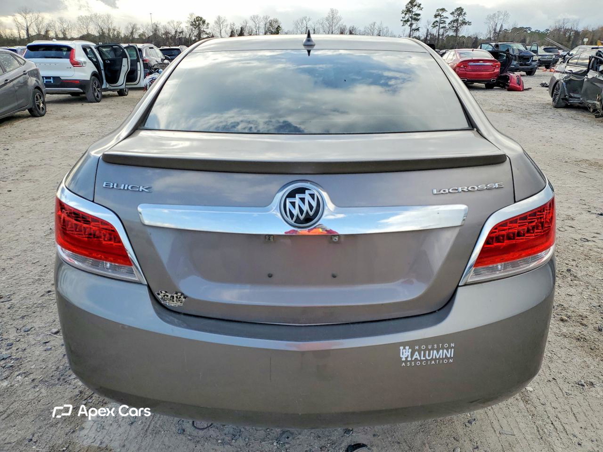 Buick LaCrosse 2011