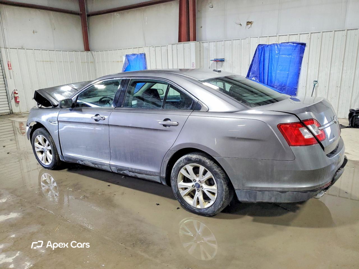 Ford Taurus 2011