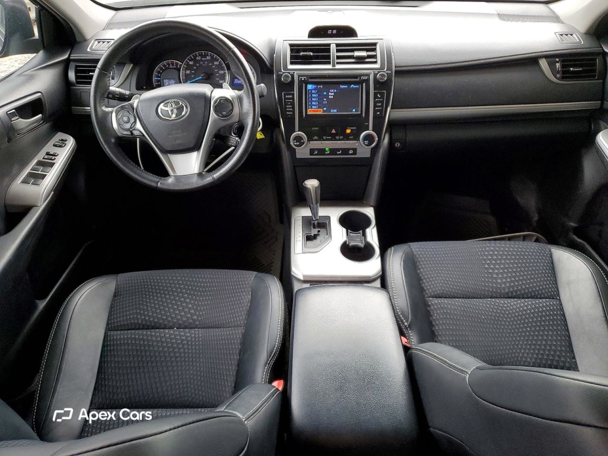 Toyota Camry 2012