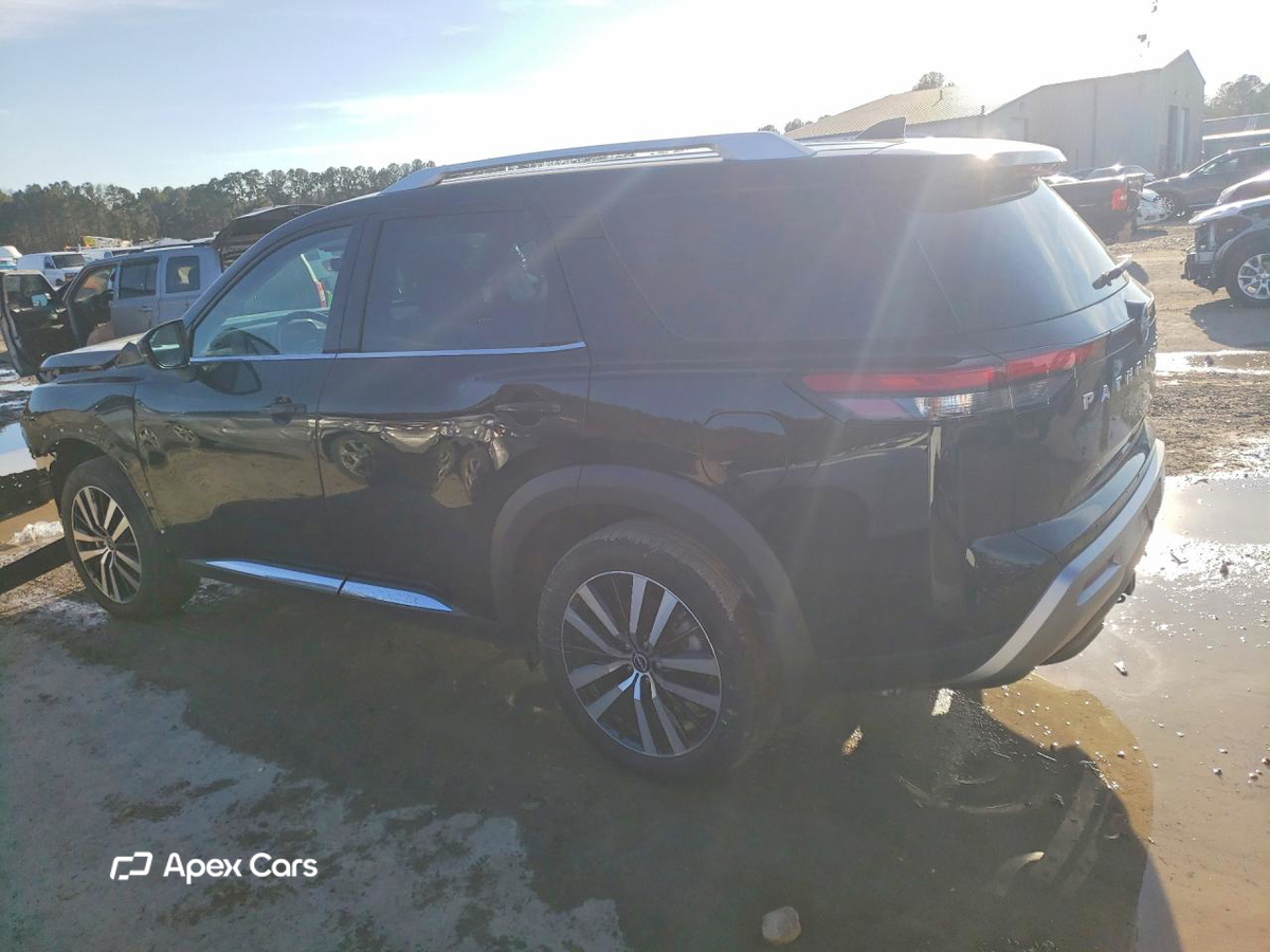 Nissan Pathfinder 2025