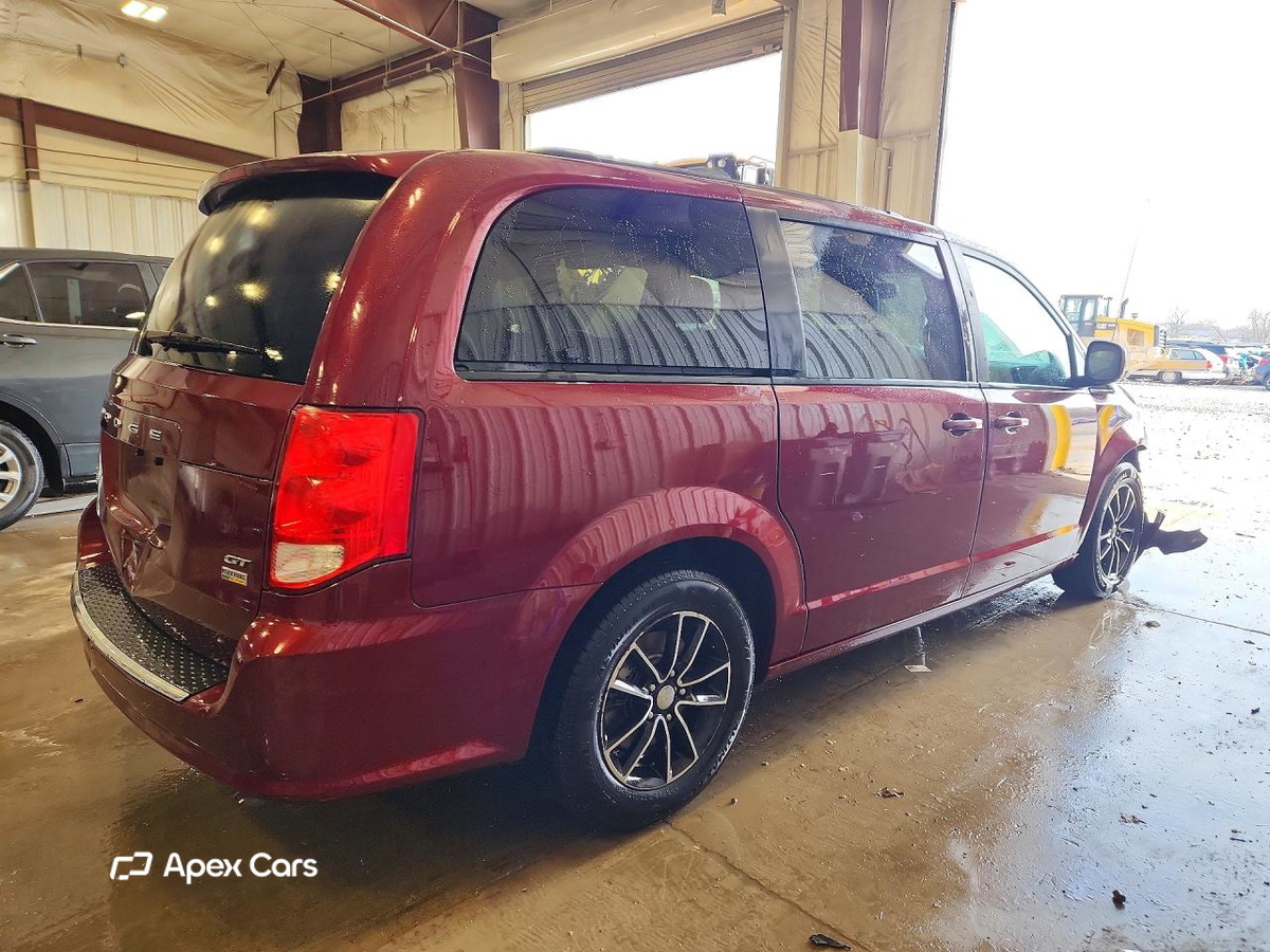 Dodge Caravan 2018