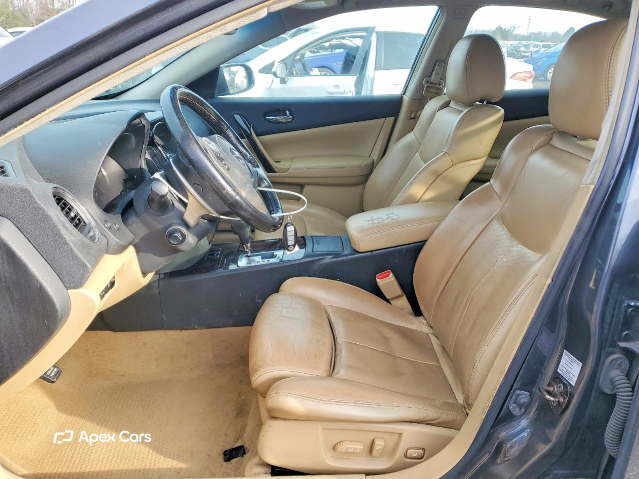 Nissan Maxima 2010