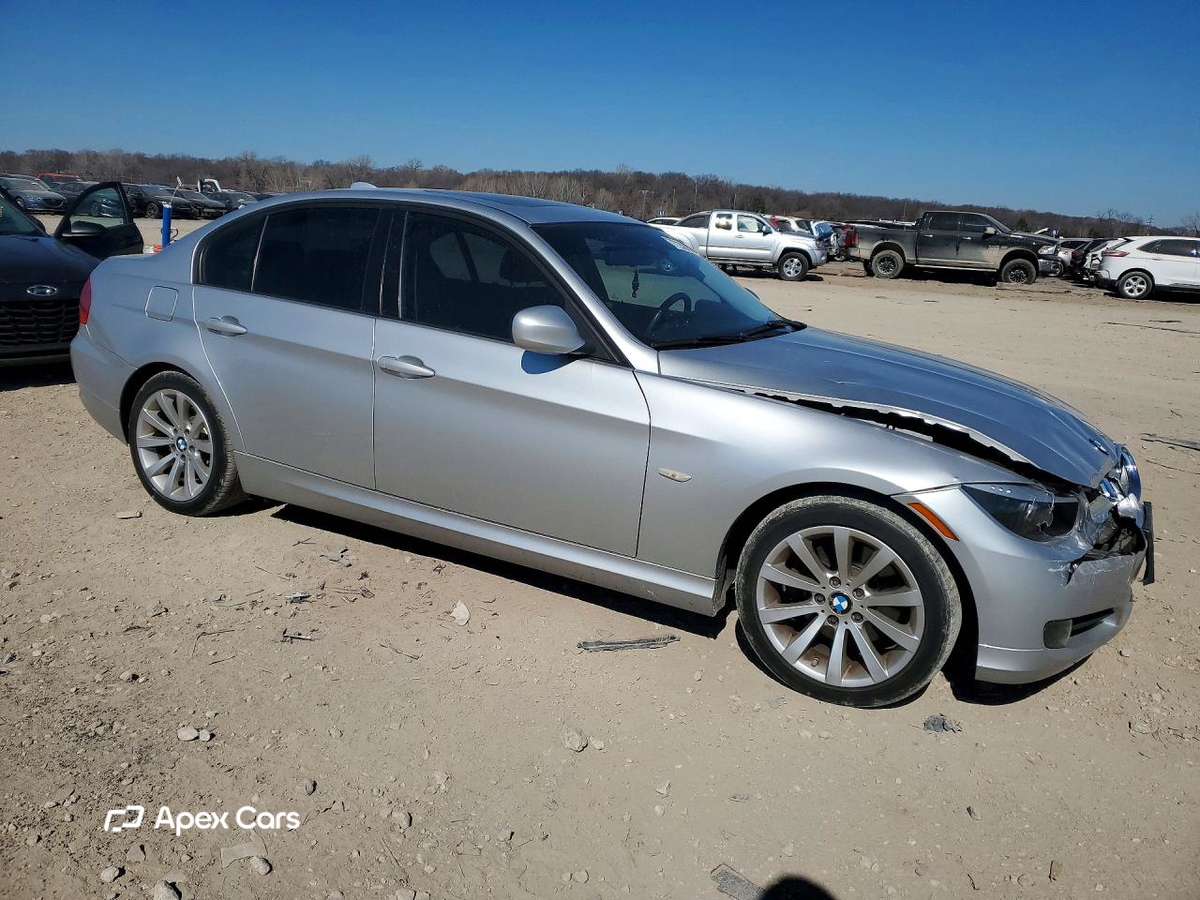 BMW Series 3 2010