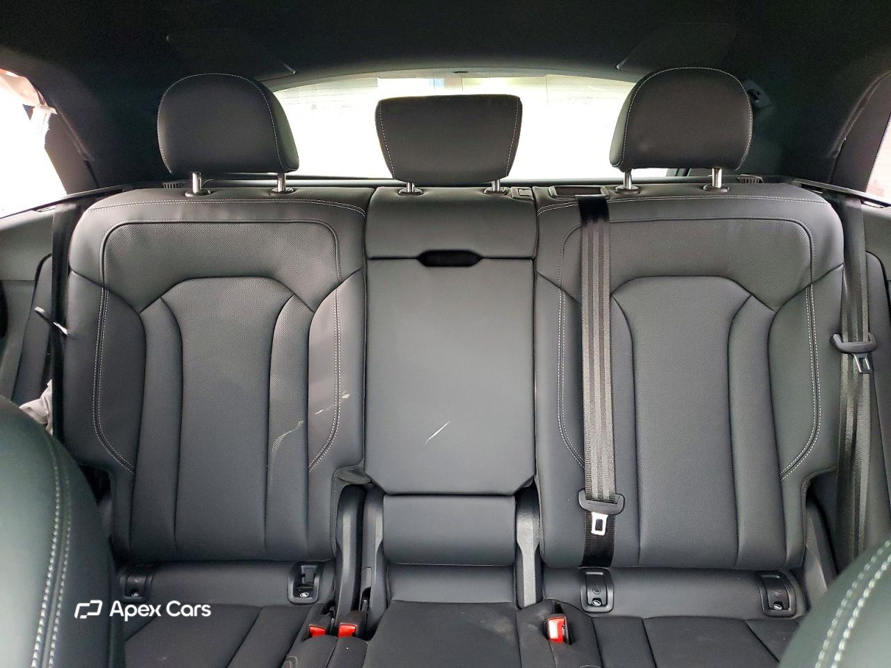 Audi Q8 2025