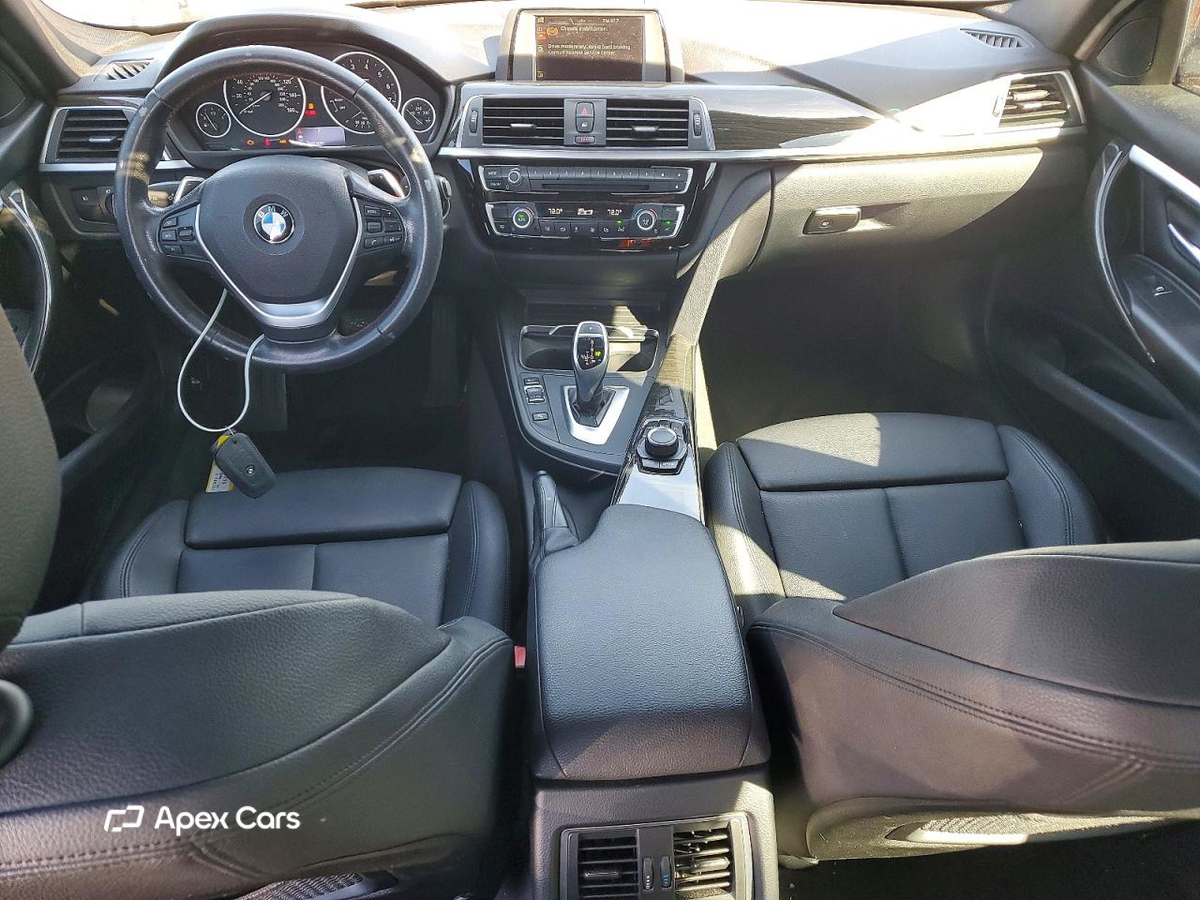 BMW Series 3 2016