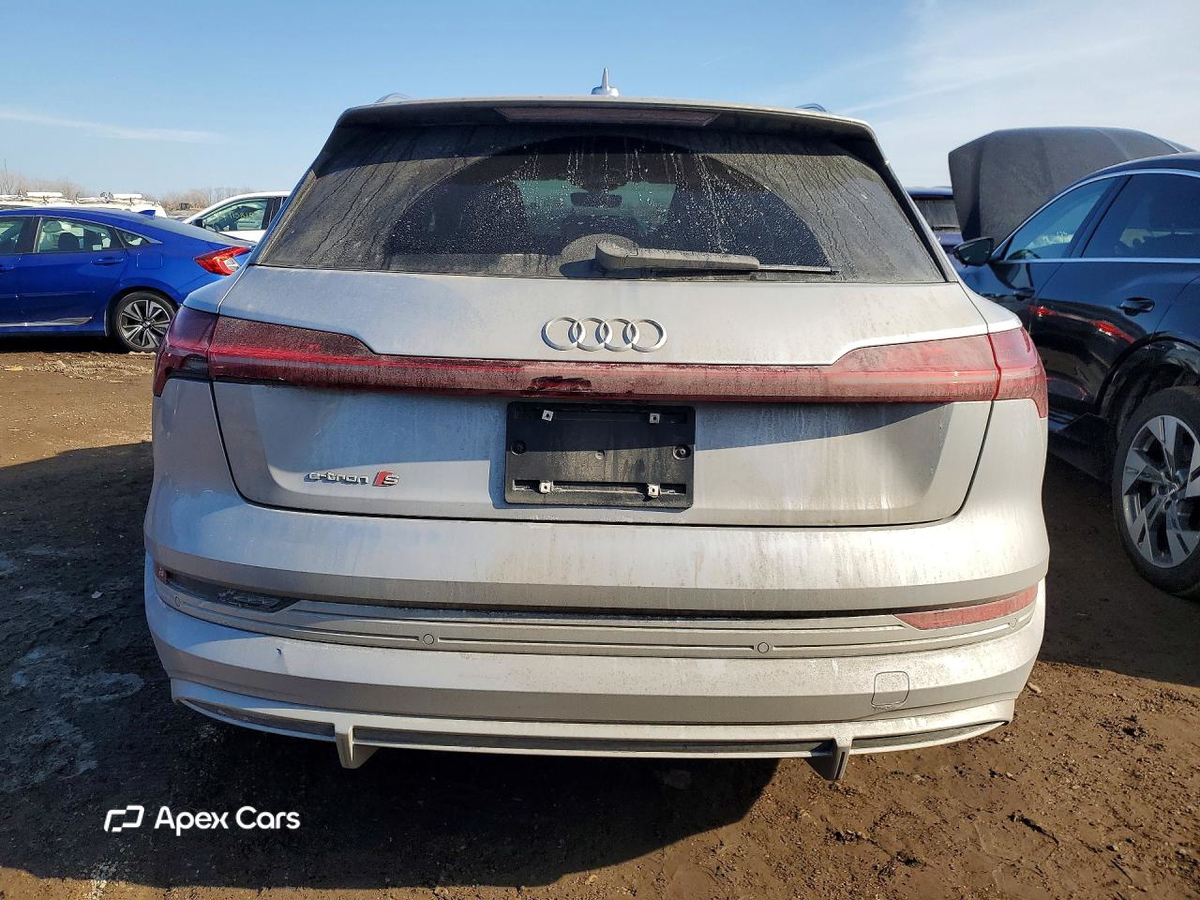 Audi e-tron S 2022