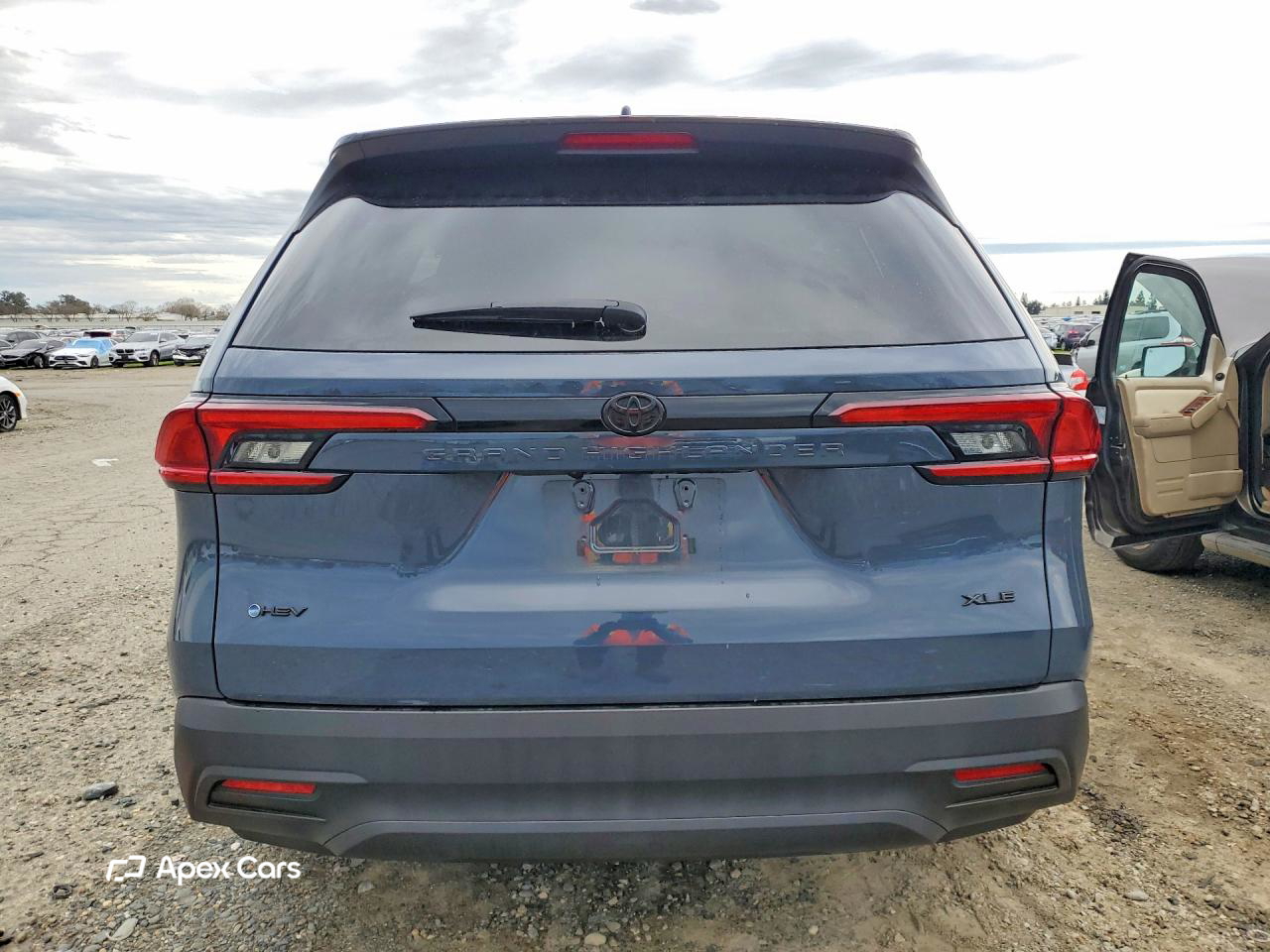 Toyota Highlander 2025