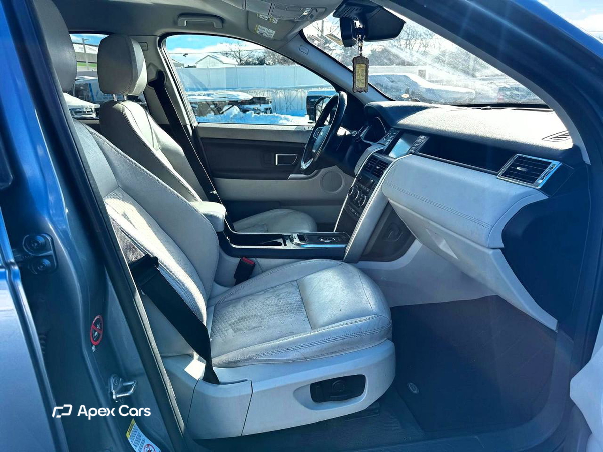 Land Rover Discovery 2018
