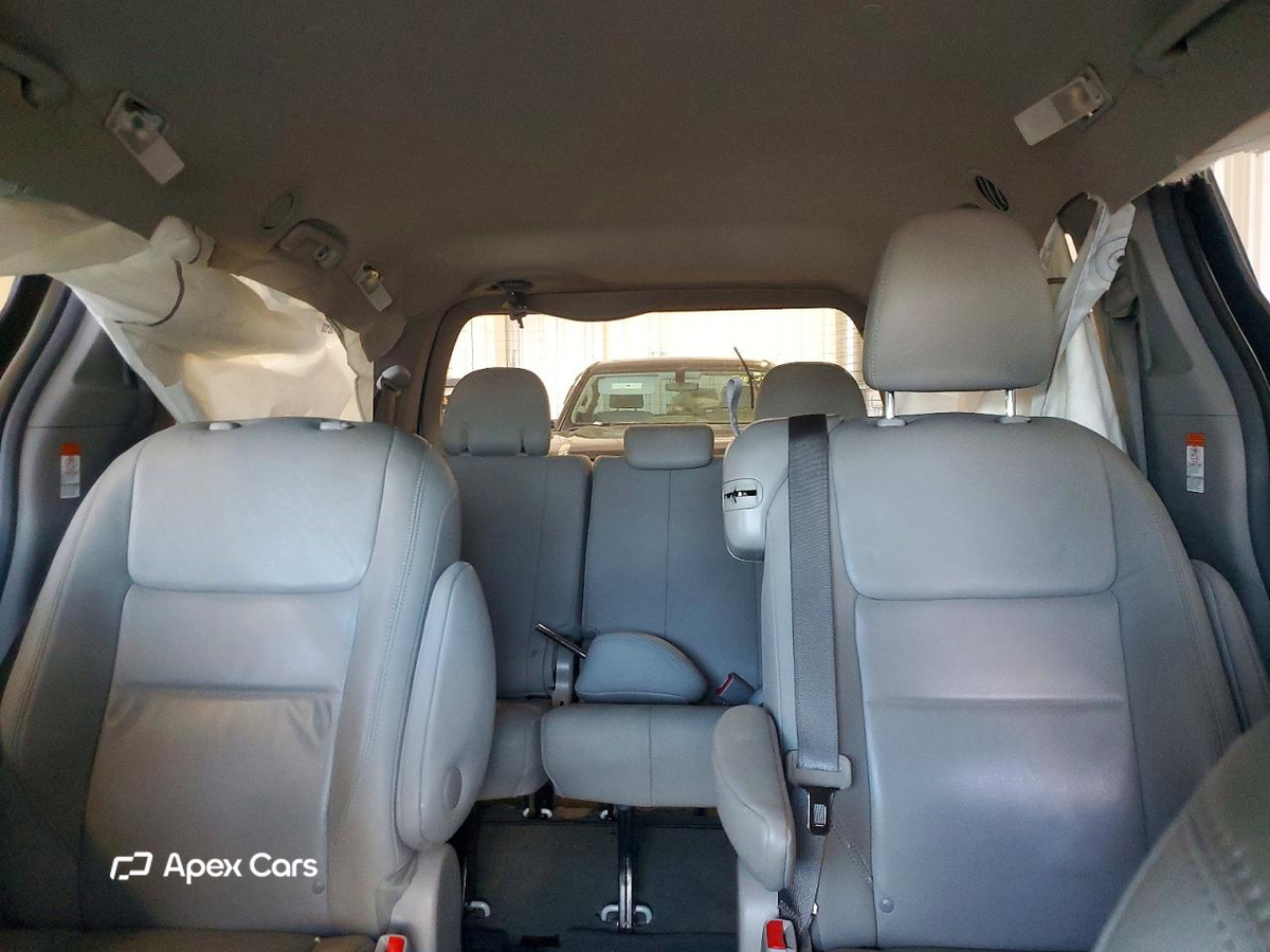 Toyota Sienna 2017