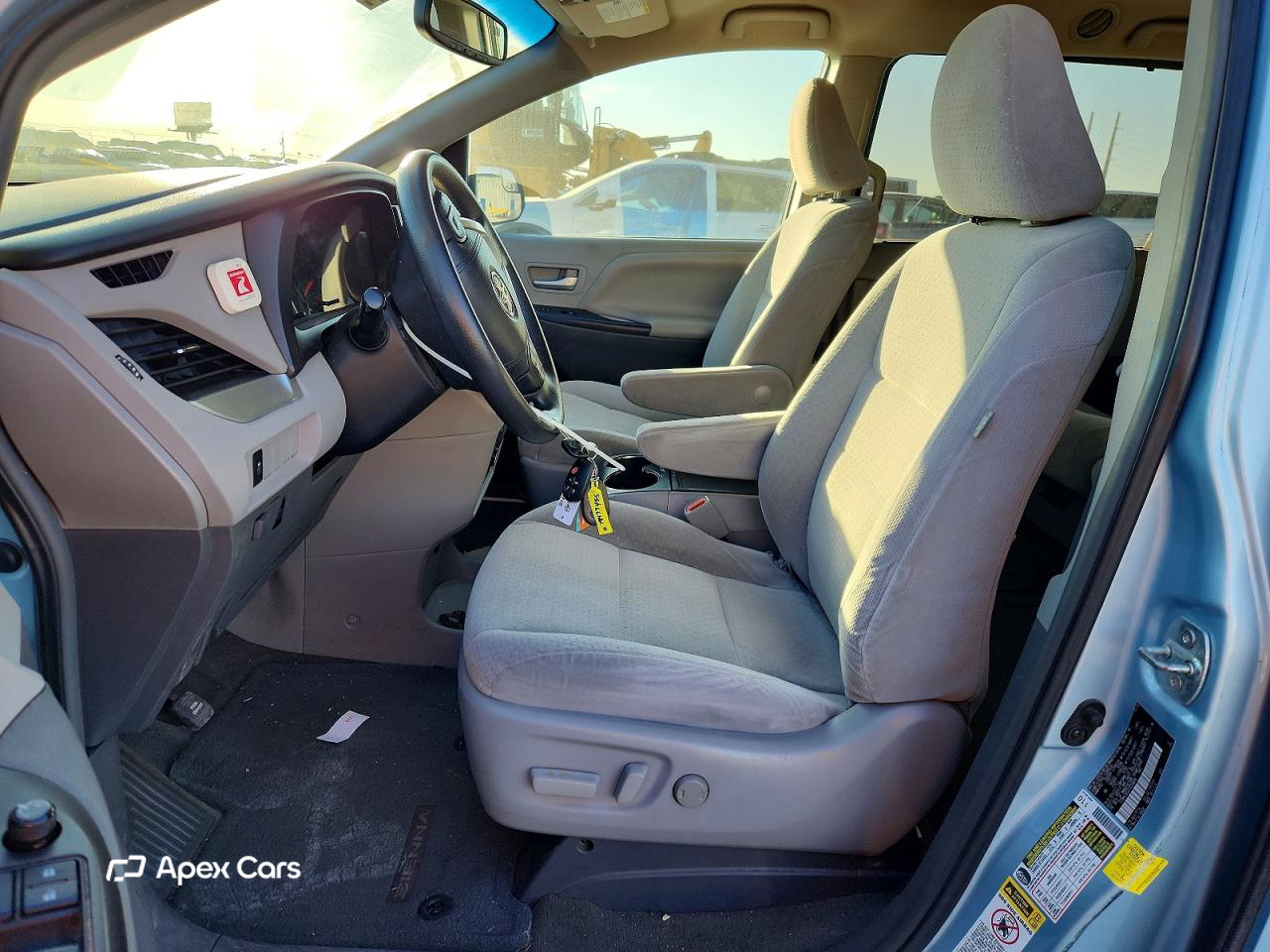 Toyota Sienna 2015