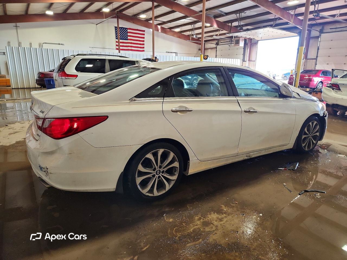 Hyundai Sonata 2013