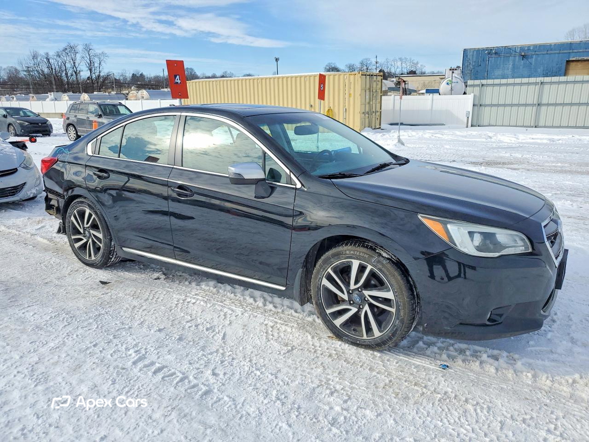 Subaru Legacy 2017