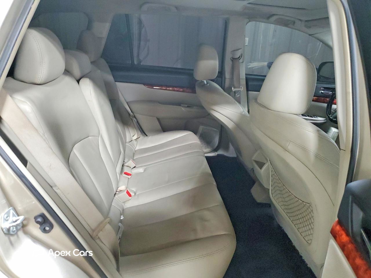 Subaru Outback 2010