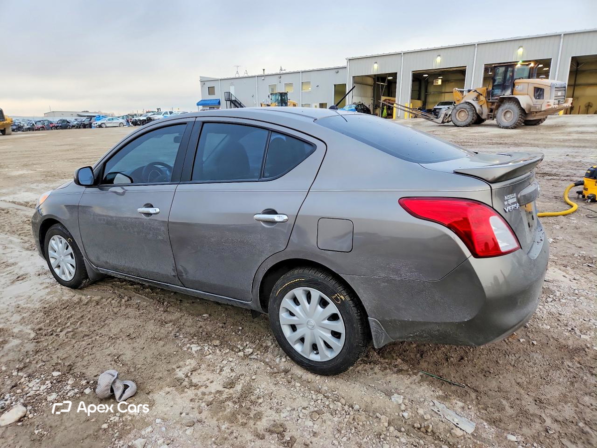 Nissan Versa 2013