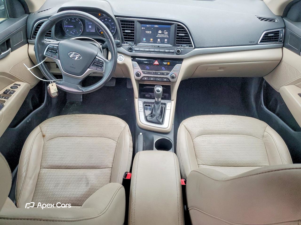 Hyundai Elantra 2017