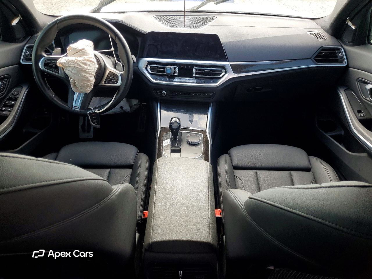 BMW Series 3 2020