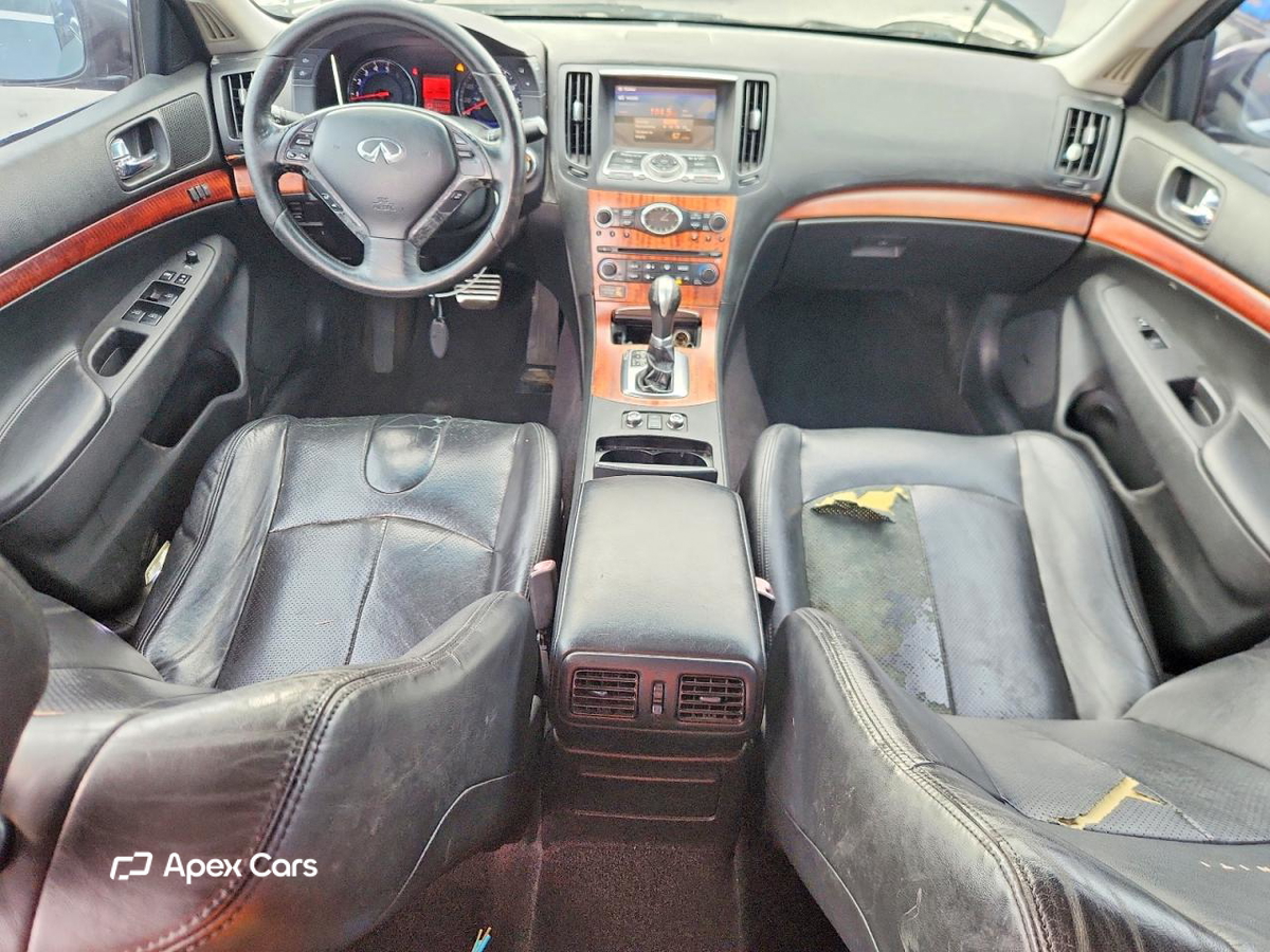 Infiniti G 2009