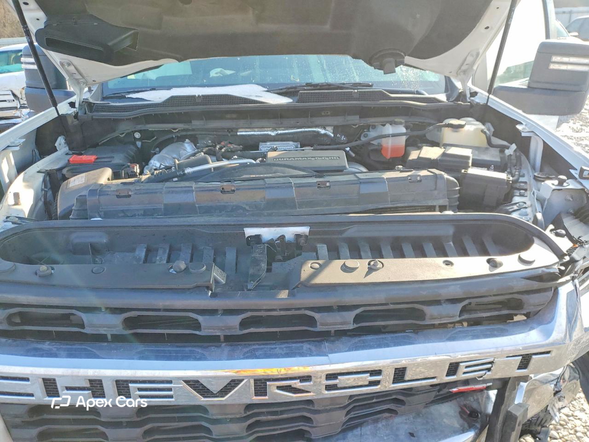 Chevrolet Silverado 2021