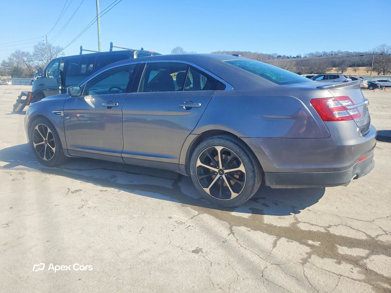 Ford Taurus 2014