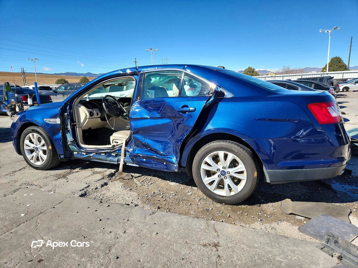 Ford Taurus 2012