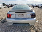 Ford Mustang 2000