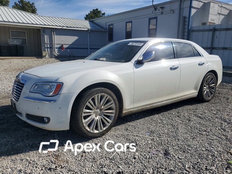 Chrysler 300 2011 - Image 1 of 12