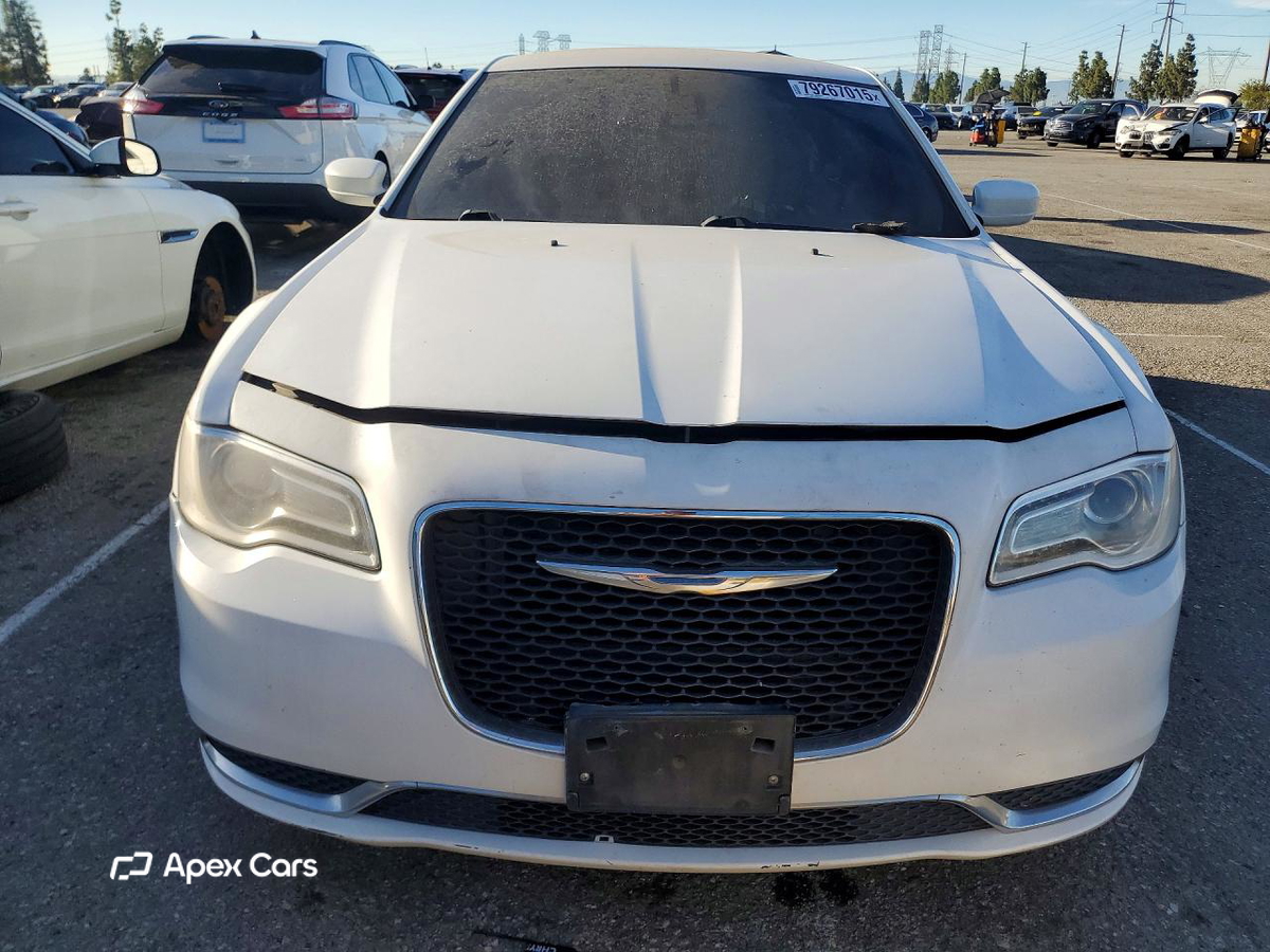 Chrysler 300 2015