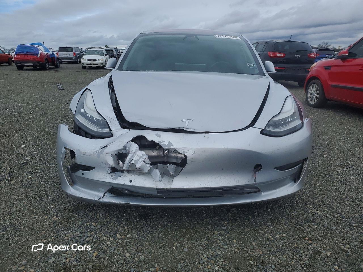 Tesla Model 3 2018