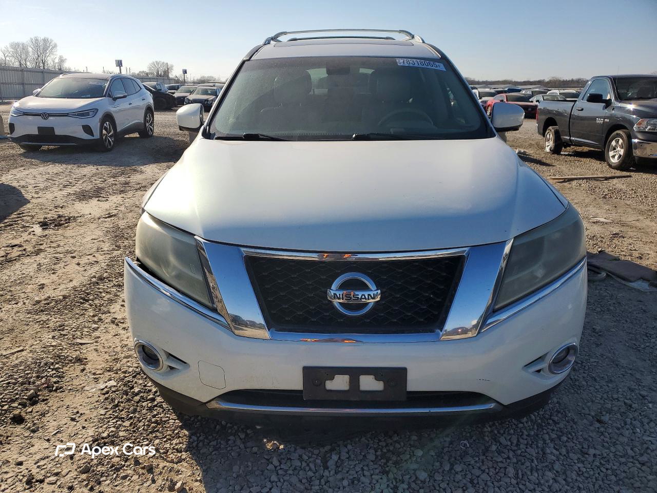 Nissan Pathfinder 2013