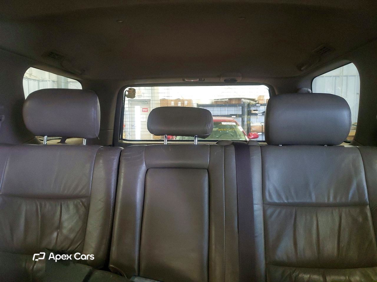 Toyota Sequoia 2003