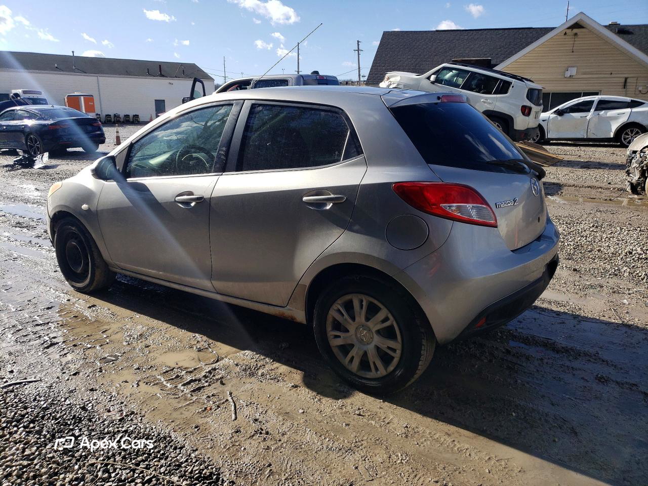 Mazda 2 2011