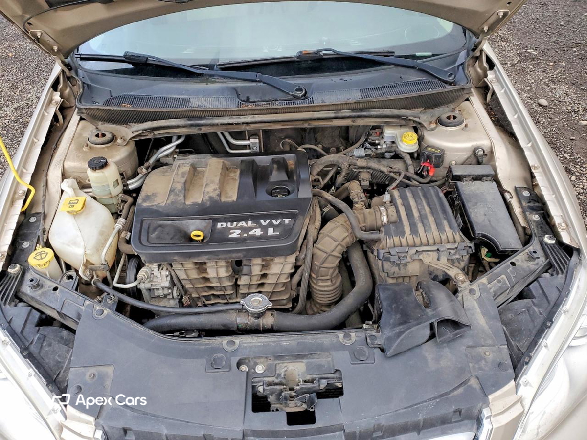 Chrysler 200 2013