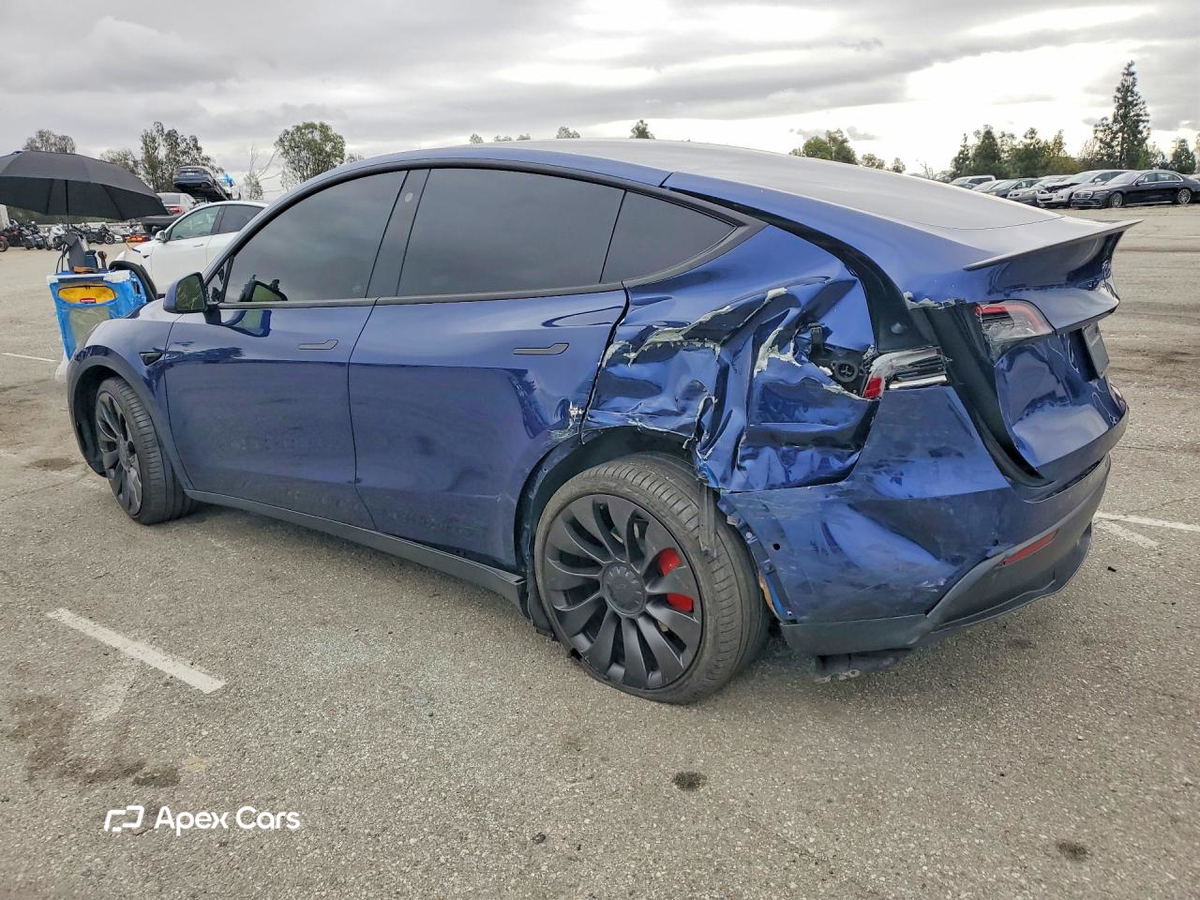 Tesla Model Y 2022