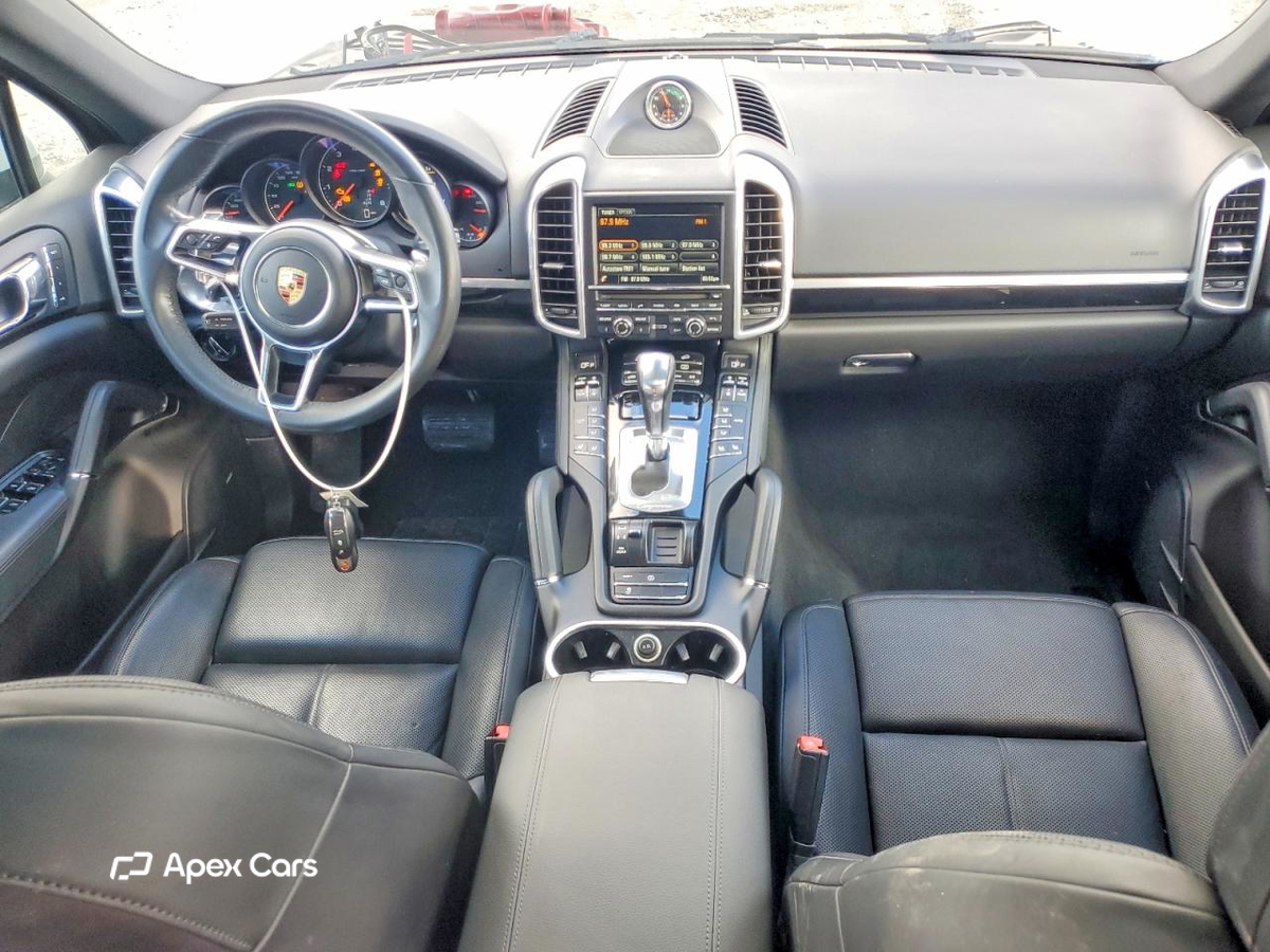 Porsche Cayenne 2016