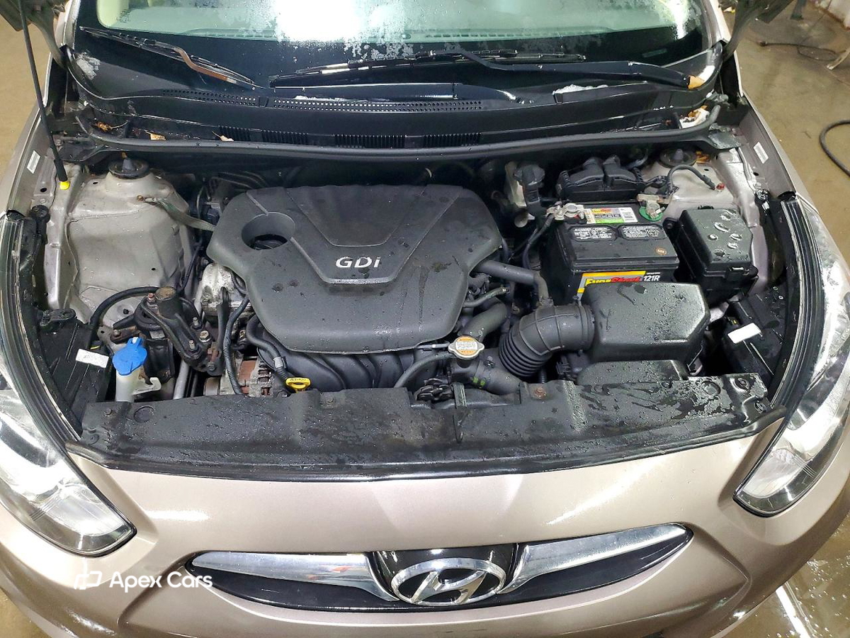Hyundai Accent 2012