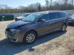 Chrysler Pacifica 2017